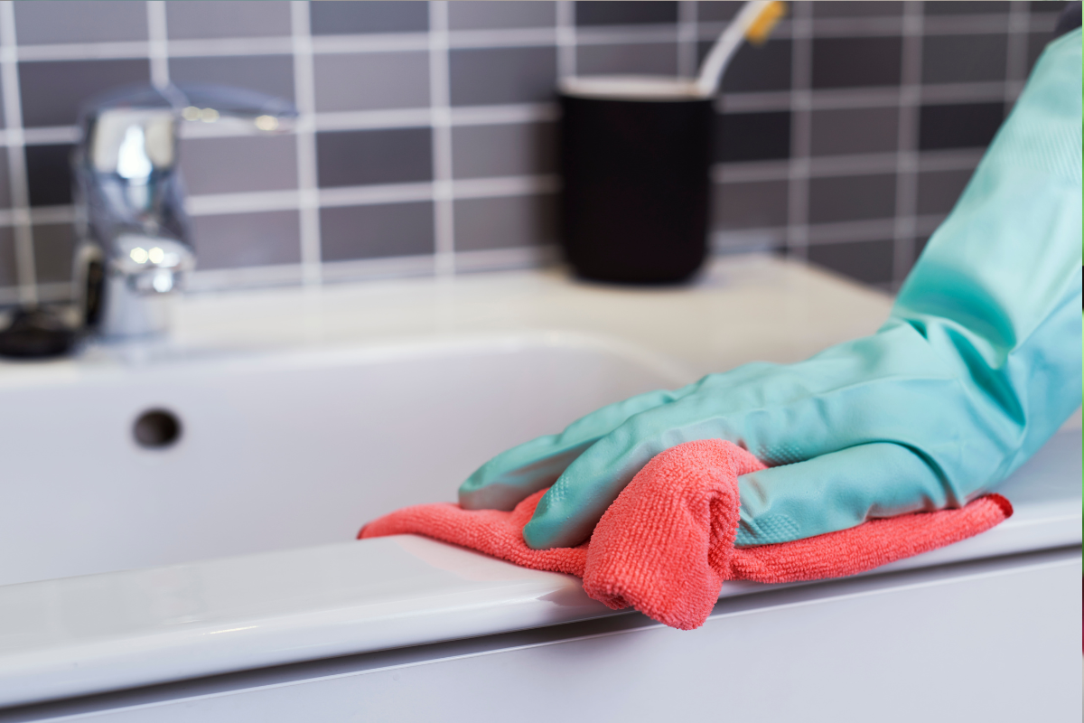 Ultimate Cleaning 4 Bathroom